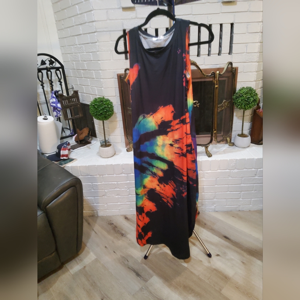 Colorful Tie-Dye Maxi Dress
